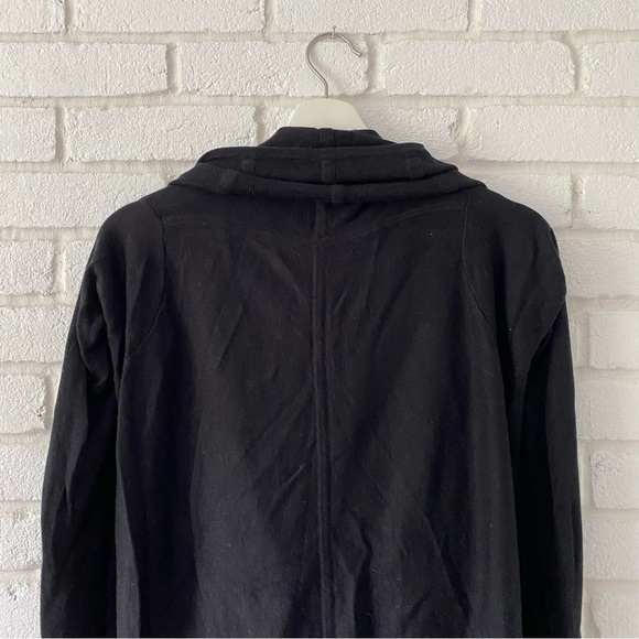 Lululemon Black Faux Wrap Long Sleeve Pullover Sweater Shirt Women’s Size Medium - Picture 6 of 7